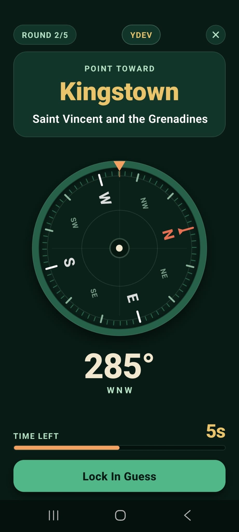 The aiming screen: the compass dial with the target named above it and the turn clock running.